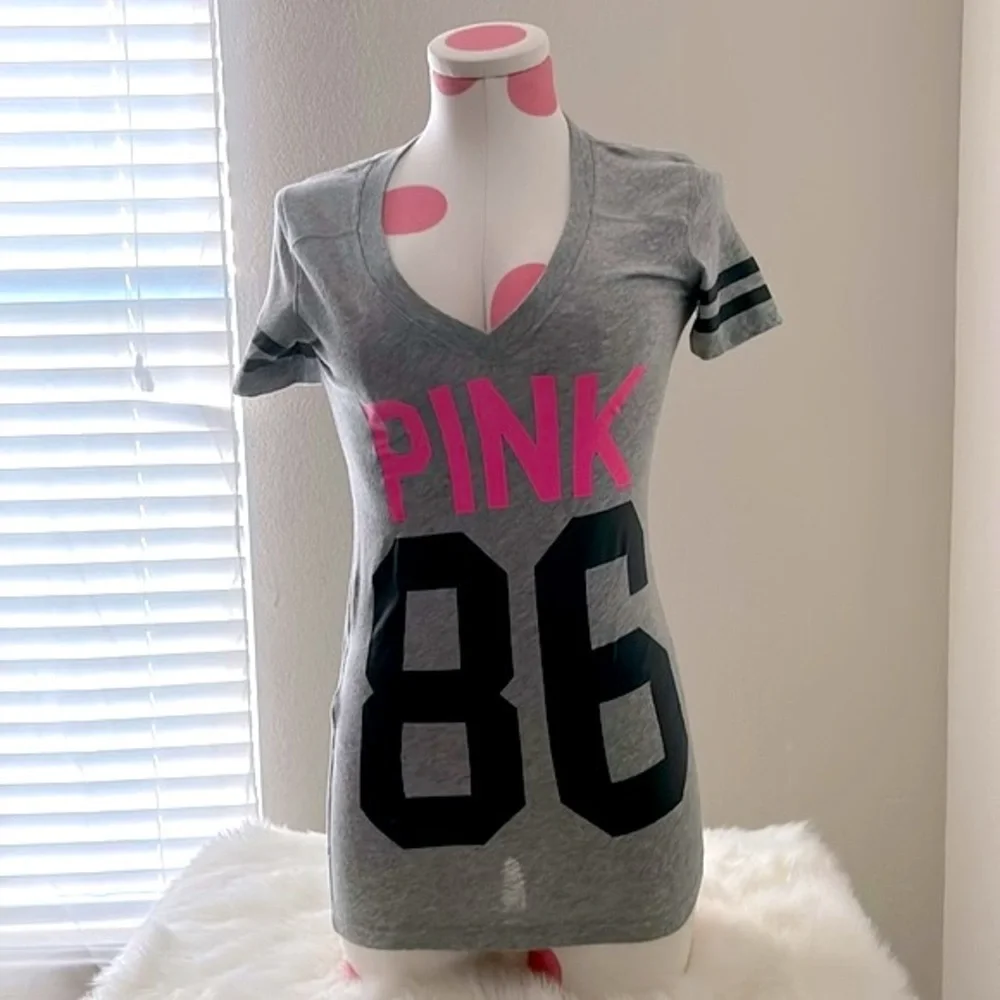Victoria’s Secret PINK T-Shirt “PINK 86”Like New Excellent Condition - Picture 1 of 7
